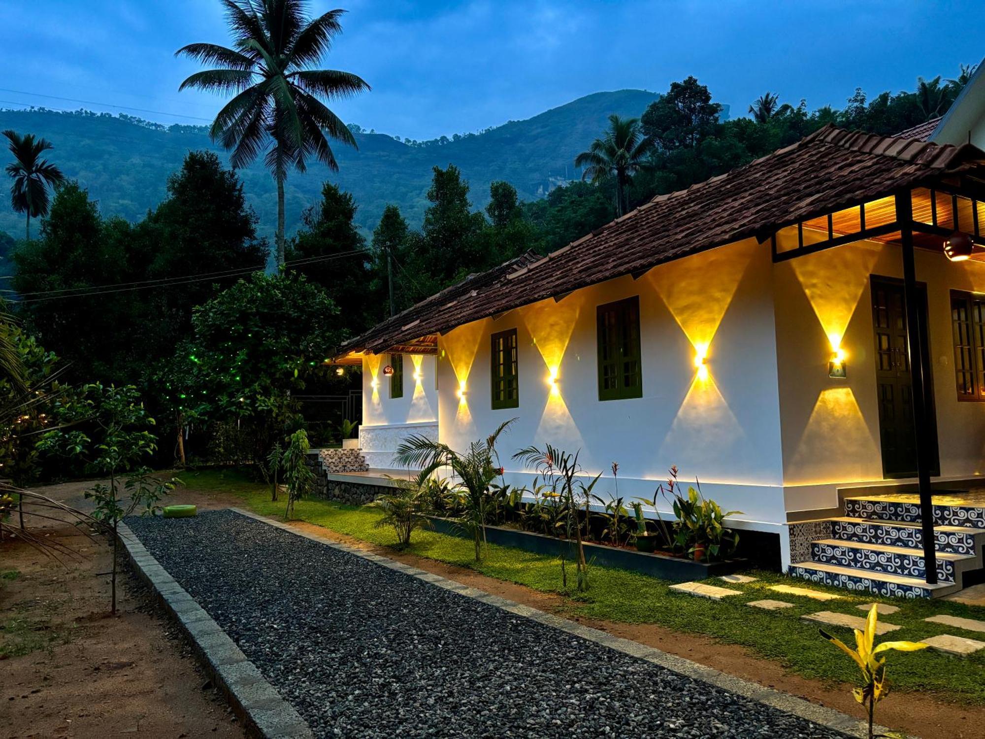 Calm Shack - 2 Bedroom-Boutique Farm Stay Munnar Zewnętrze zdjęcie